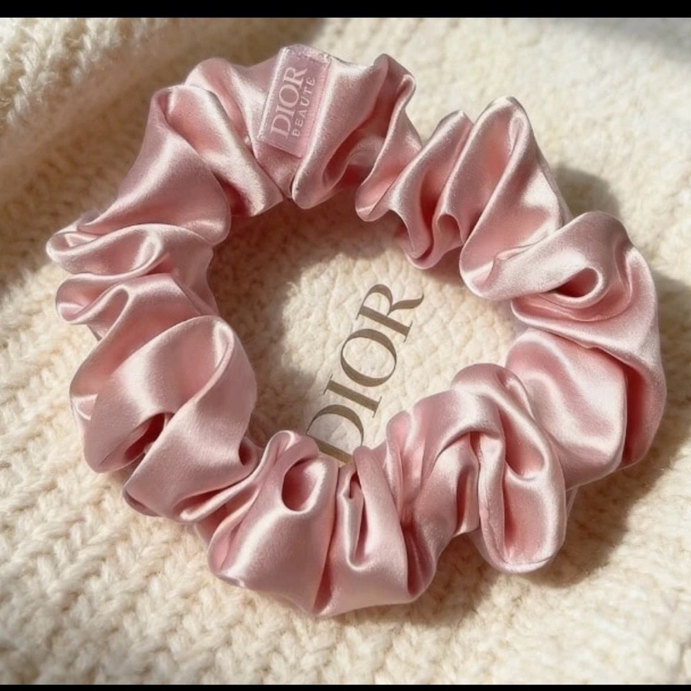 Dior Blush Satin Hair Scrunchie - Picture 2 of 3